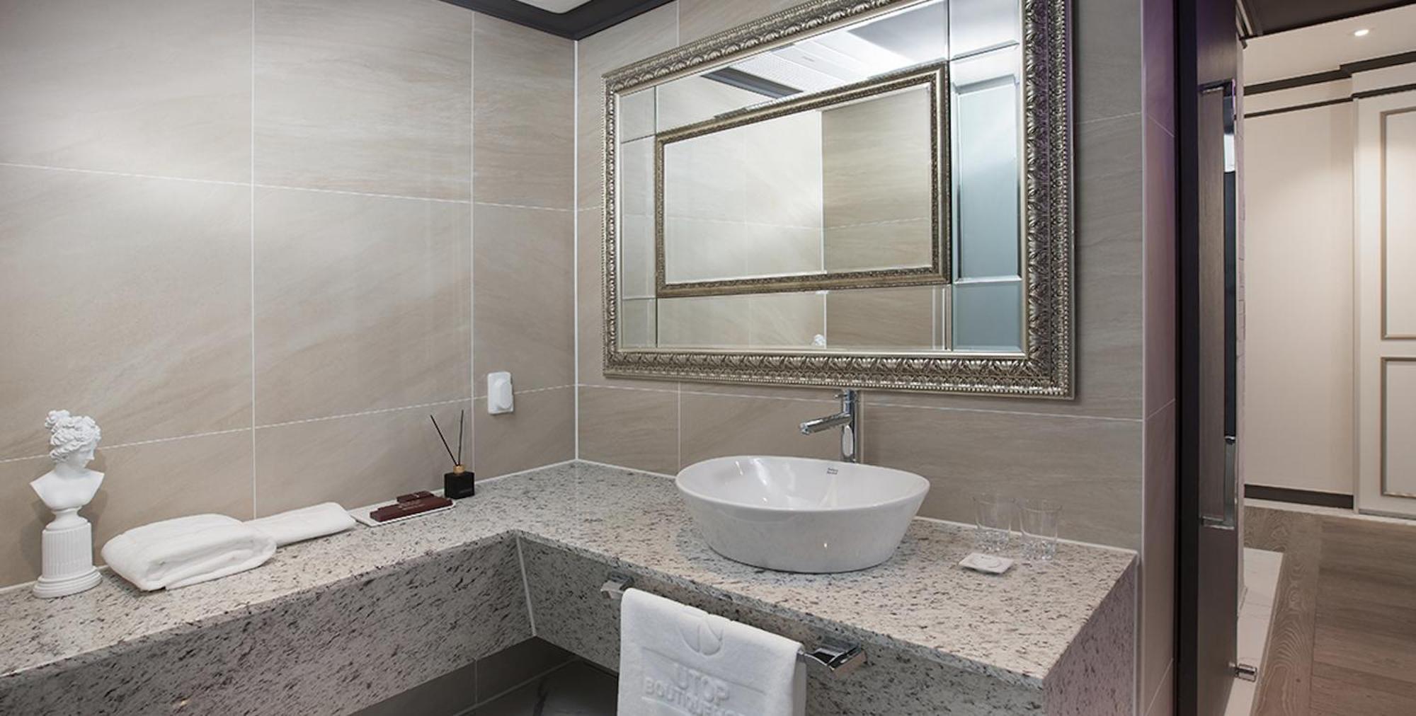 Utop Boutique Hotel&Residence Кванджу Экстерьер фото